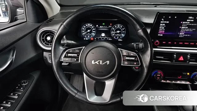 Kia The New K3 2nd generation 2022 Серый из Кореи, фото 4