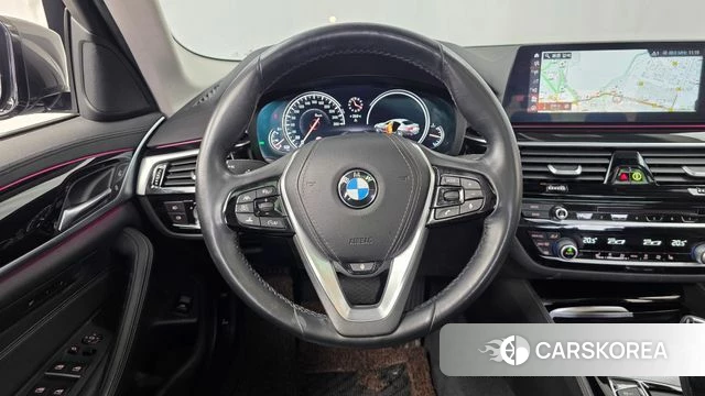 BMW 5 Series (G30) 2018 Серый из Кореи, фото 4