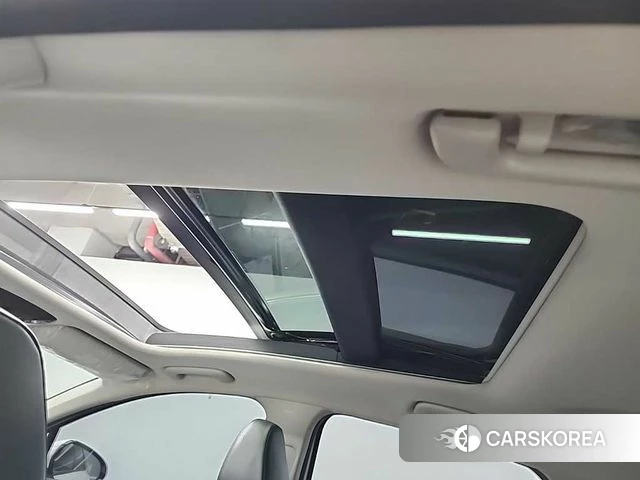 Kia K5 3rd generation 2021 Белый из Кореи, фото 4