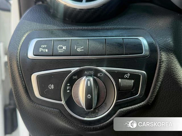 Mercedes-Benz C-Class W205 2018 Белый из Кореи, фото 4