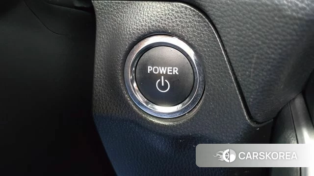 Toyota RAV4 5th Generation 2024 Черный из Кореи, фото 4