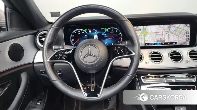 Mercedes-Benz E-Class W213 2021 Песочный из Кореи, фото 4