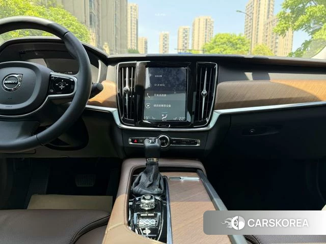 Volvo S90 2019 Черный из Китая, фото 4