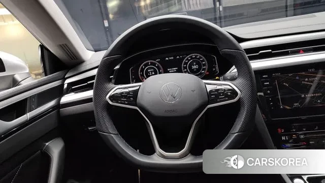 Volkswagen Arteon 2022 Белый из Кореи, фото 4