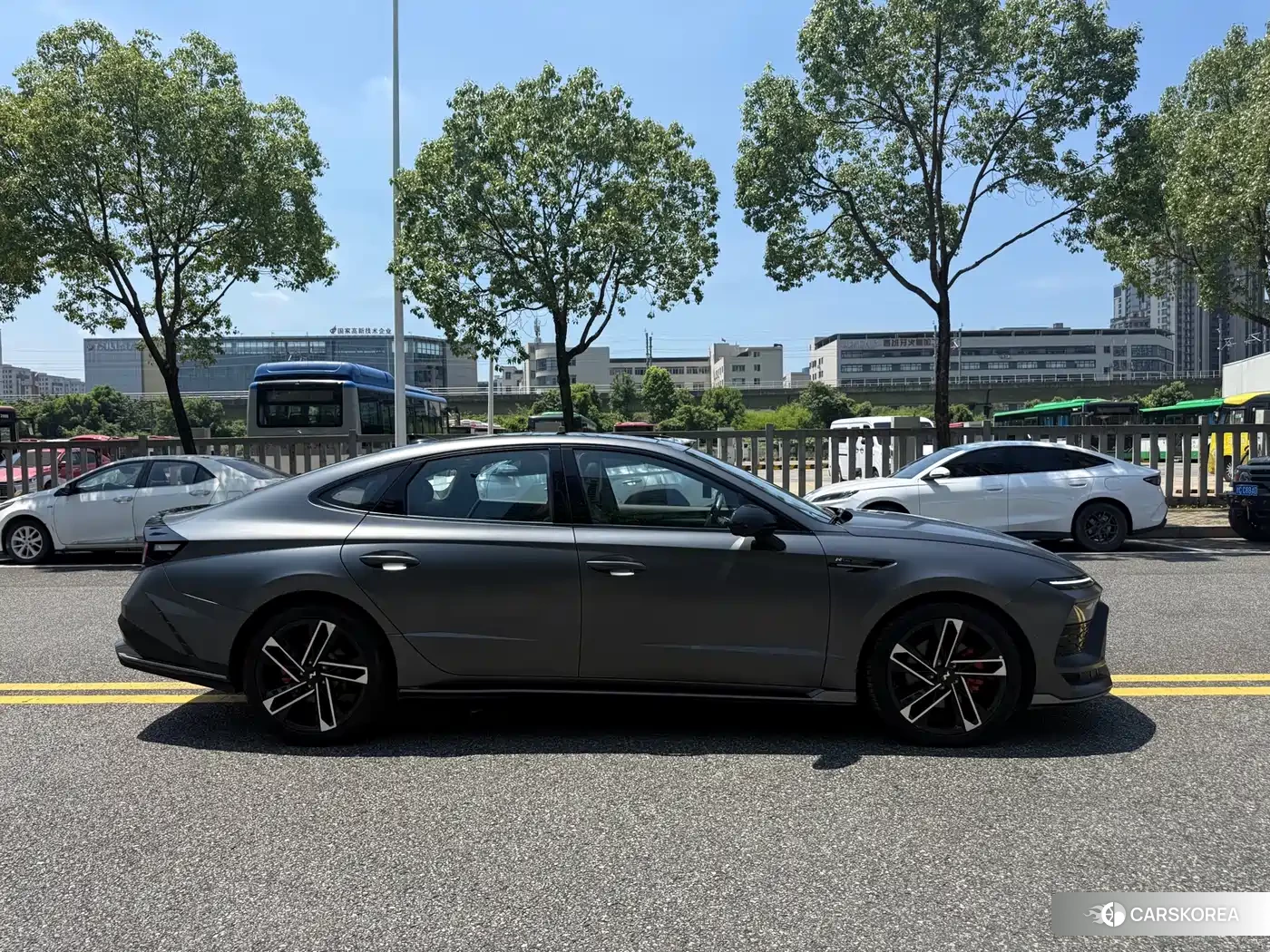 Hyundai Sonata 2024 Silver/gray из Китая, фото 4