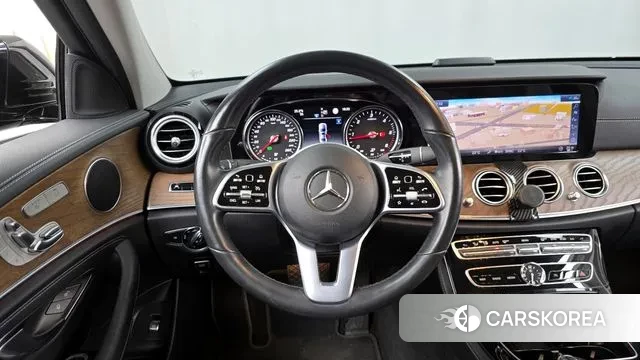 Mercedes-Benz E-Class W213 2020 Черный из Кореи, фото 4