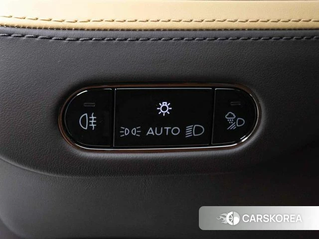 Bentley Flying Spur 4th Generation 2025 Черный из Кореи, фото 4