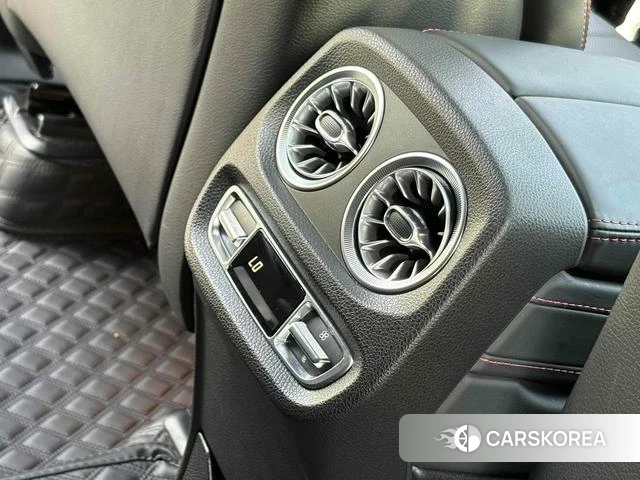Mercedes-Benz G-class 2023 Черный из Китая, фото 4