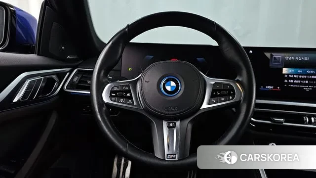 BMW i4 2023 Синий из Кореи, фото 4