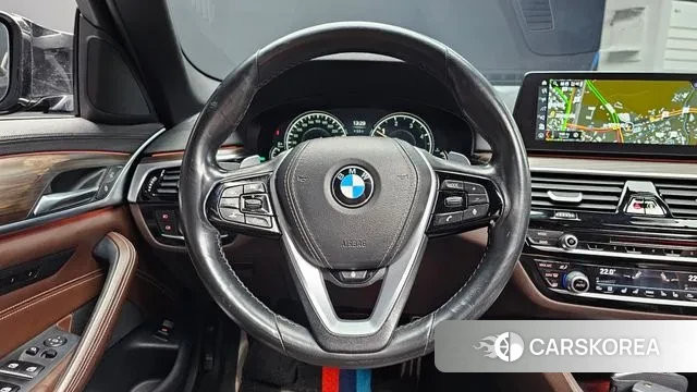 BMW 5 Series (G30) 2018 Черный из Кореи, фото 4
