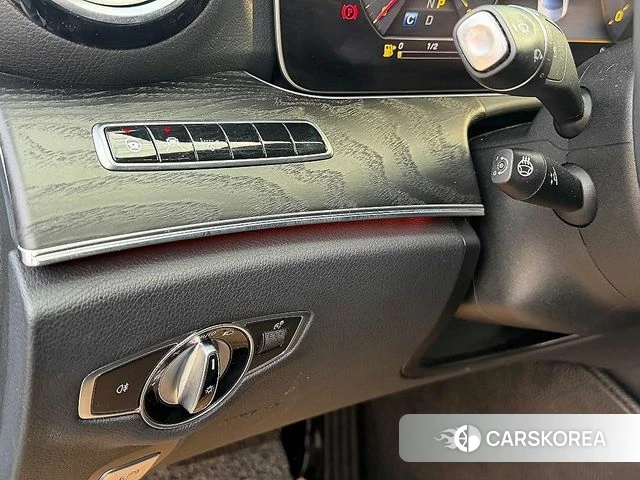 Mercedes-Benz E-Class W213 2020 Черный из Кореи, фото 4