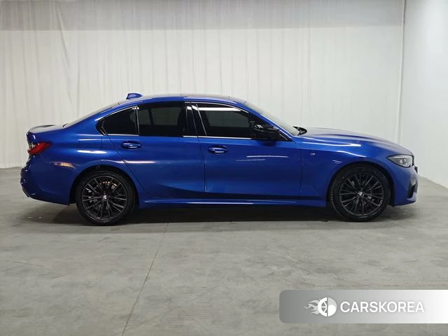 BMW 3 series 2022 Синий из Китая, фото 4