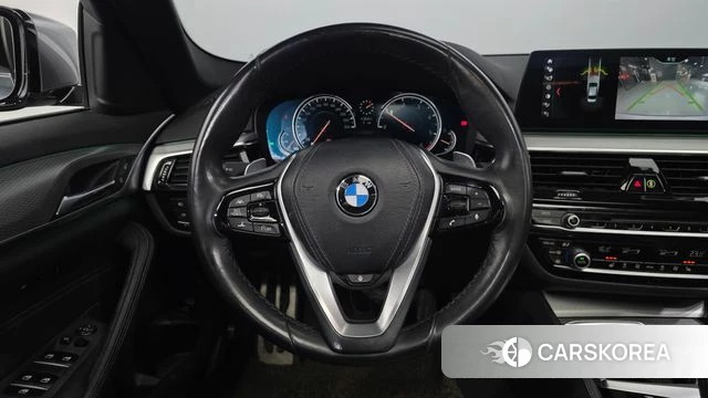 BMW 5 Series (G30) 2018 Серый из Кореи, фото 4
