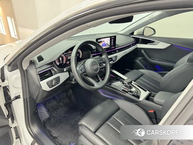 Audi A5 2023 Белый из Китая, фото 4