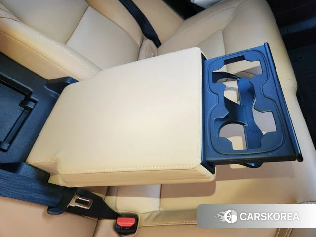 Volvo XC60 second Generation 2024 Коричневый из Кореи, фото 4