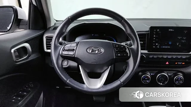 Hyundai Venue 2023 Белый из Кореи, фото 4