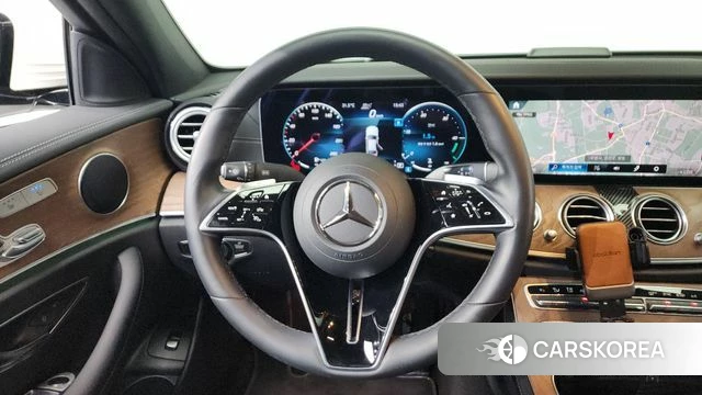 Mercedes-Benz E-Class W213 2021 Белый из Кореи, фото 4