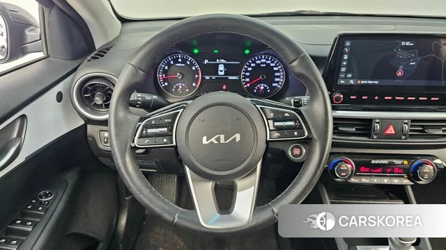 Kia The New K3 2nd generation 2022 Серый из Кореи, фото 4