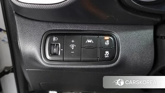 Hyundai Venue 2022 Белый из Кореи, фото 4