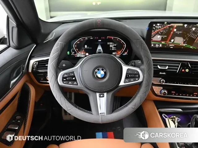 BMW 5 Series (G30) 2023 Белый из Кореи, фото 4