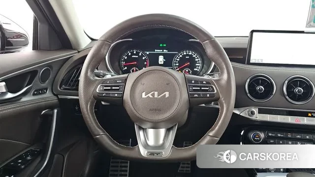 Kia Stinger Meister 2023 Белый из Кореи, фото 4