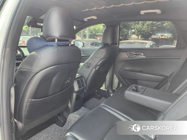 Kia Sportage 5th Generation 2021 Белый из Кореи, фото 4