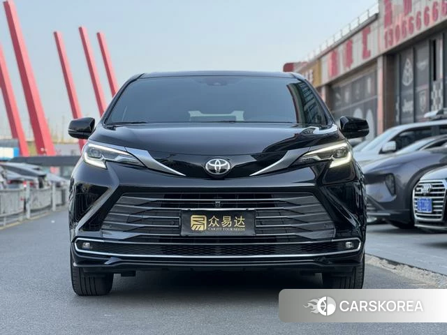 Toyota Saina 2024 Черный из Китая, фото 4