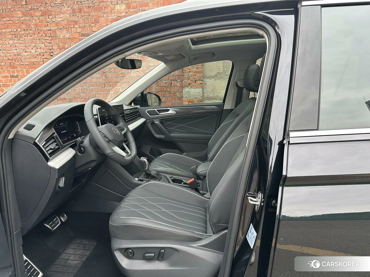 Volkswagen Tiguan L 2024 Черный из Китая, фото 4