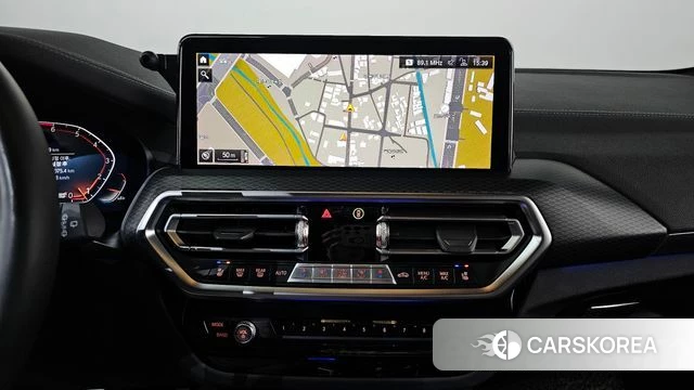 BMW X3 (G01) 2022 Черный из Кореи, фото 4