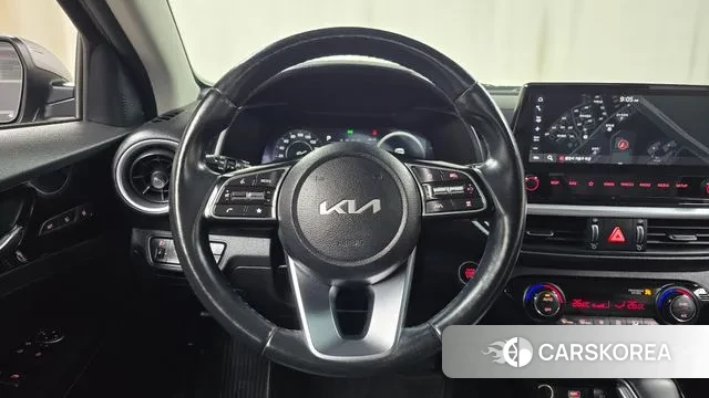 Kia The New K3 2nd generation 2021 Серебристо-серый из Кореи, фото 4