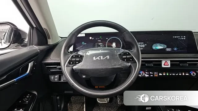 Kia EV6 2023 Белый из Кореи, фото 4