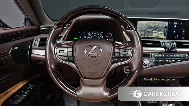 Lexus ES300h 7th generation 2021 Серебристо-серый из Кореи, фото 4