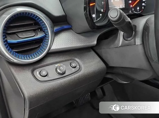 Chevrolet (GM Daewoo) Trax Crossover 2024 Белый из Кореи, фото 4