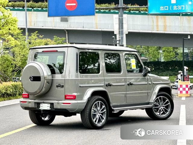 Mercedes-Benz G-class 2025 Серебристо-серый из Китая, фото 4