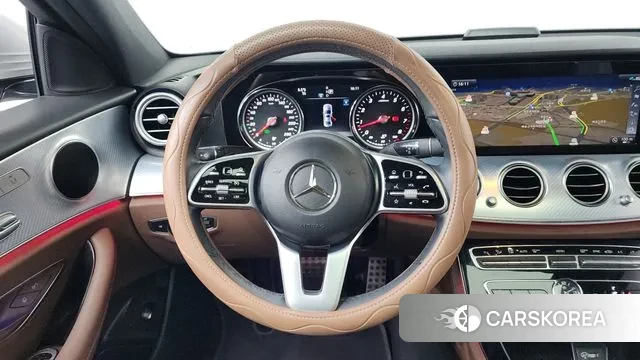 Mercedes-Benz E-Class W213 2020 Серебряный из Кореи, фото 4