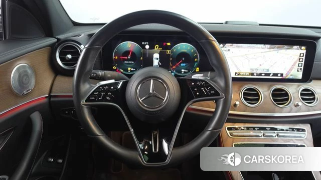 Mercedes-Benz E-Class W213 2021 Черный из Кореи, фото 4