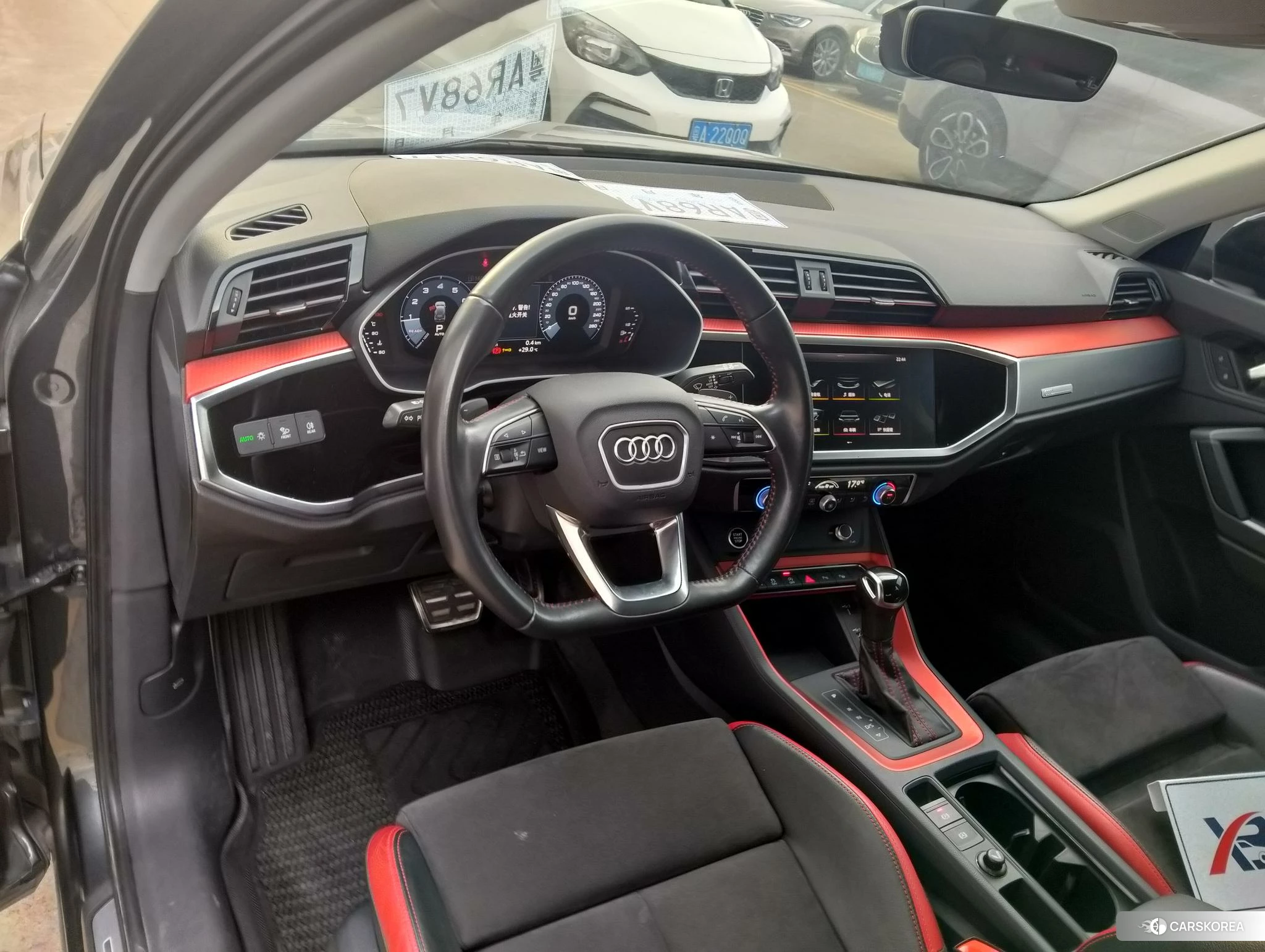 Audi Q3 2020 Темно-серый из Китая, фото 4