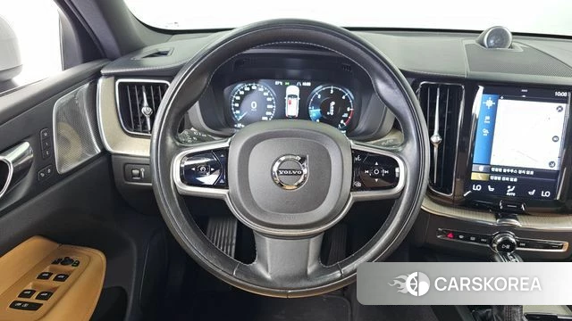 Volvo XC60 second Generation 2018 Белый из Кореи, фото 4