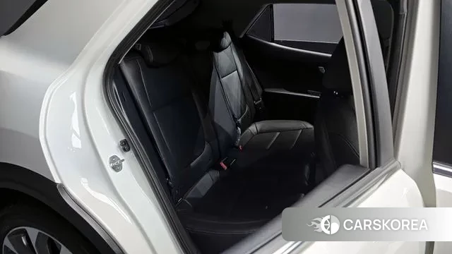 Kia Stonic 2018 Белый из Кореи, фото 4
