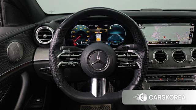 Mercedes-Benz E-Class W213 2021 Белый из Кореи, фото 4