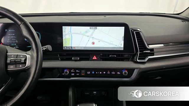 Kia Sportage 5th Generation 2022 Белый из Кореи, фото 4