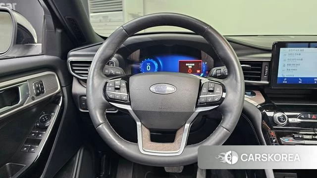 Ford Explorer 6th Generation 2022 Белый из Кореи, фото 4