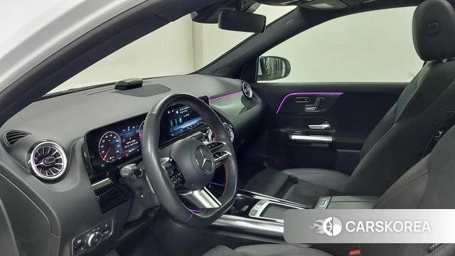 Mercedes-Benz GLA - Class H247 2024 Белый из Кореи, фото 4