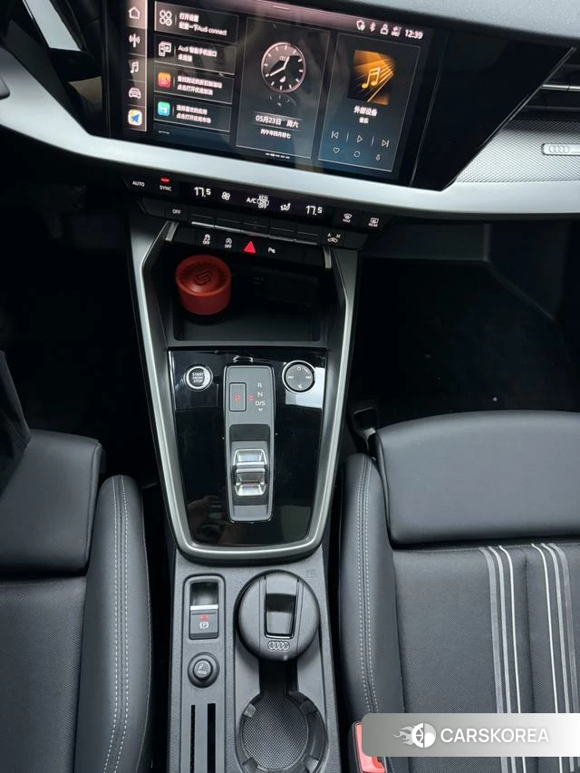 Audi A3 2023 Темно-серый из Китая, фото 4