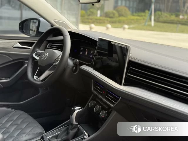 Volkswagen Sagitar 2025 Белый из Китая, фото 4