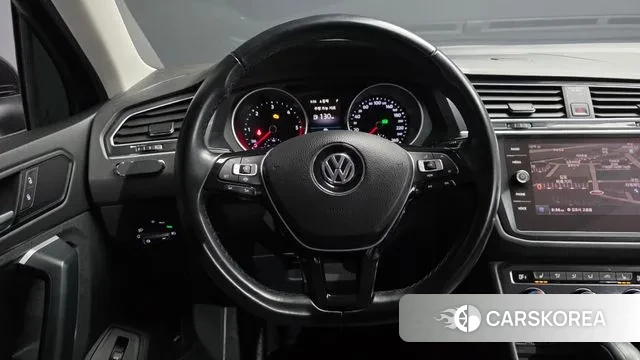 Volkswagen Tiguan second Generation 2020 Черный из Кореи, фото 4