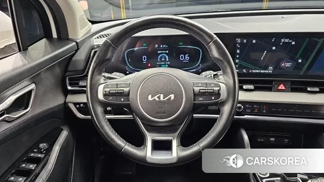 Kia Sportage 5th Generation 2022 Белый из Кореи, фото 4