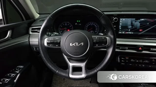 Kia K5 3rd generation 2022 Белый из Кореи, фото 4