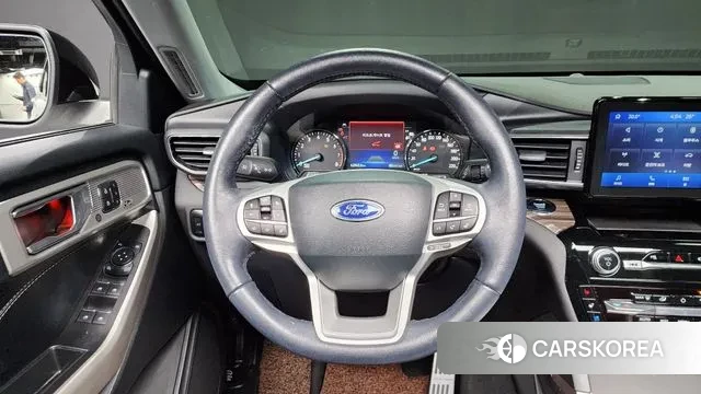 Ford Explorer 6th Generation 2023 Белый из Кореи, фото 4