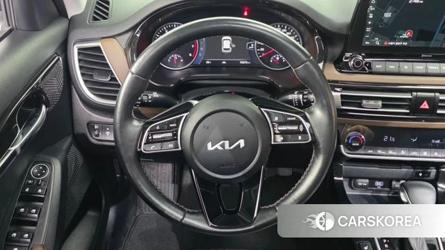 Kia Seltos 2022 Белый из Кореи, фото 4